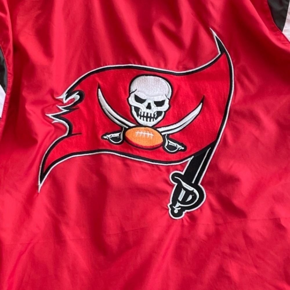 Reversible Tampa Bay Buccaneers NFL Hooded Jacket Full Zip Red Football Mens - Picture 8 of 12